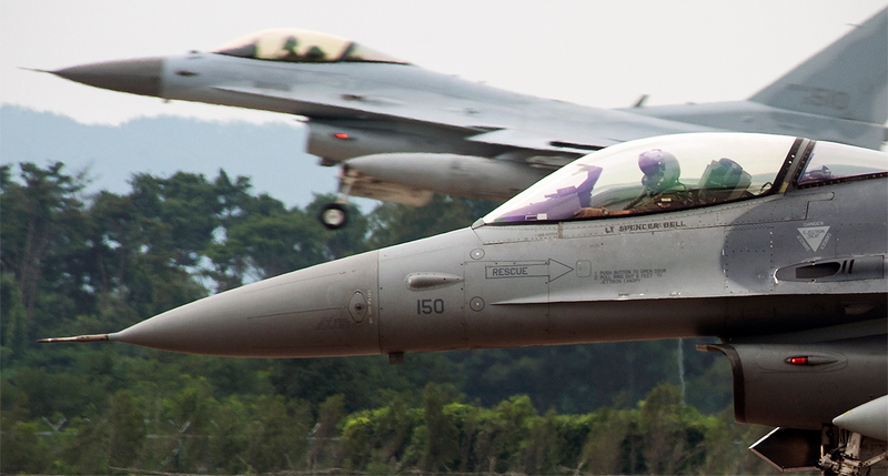 Illustration for article titled 75 Amazing Images Of U.S. Air Power In South Korea